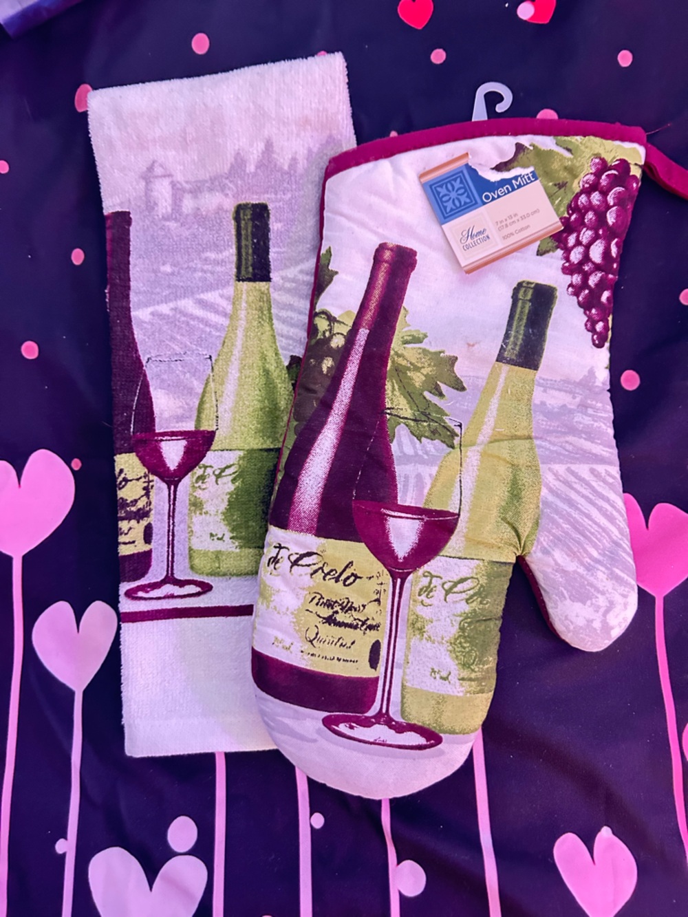 Wine Bottle & Glass Oven Mitt and Towel Set - Green & Burgundy